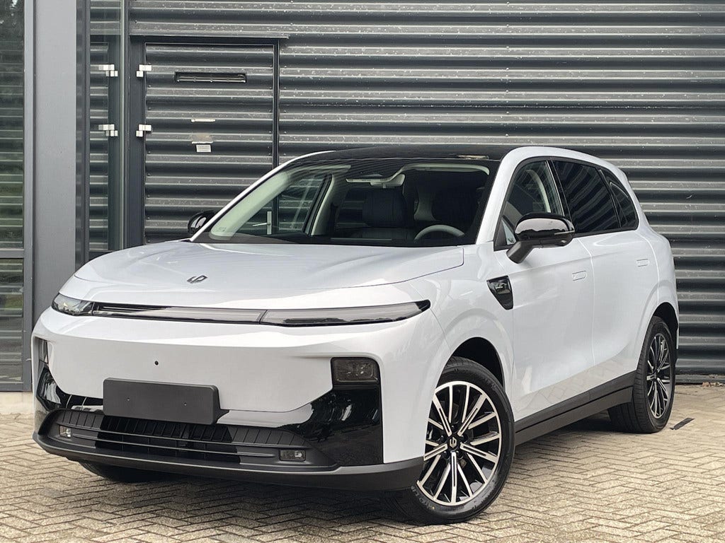 Leapmotor B10