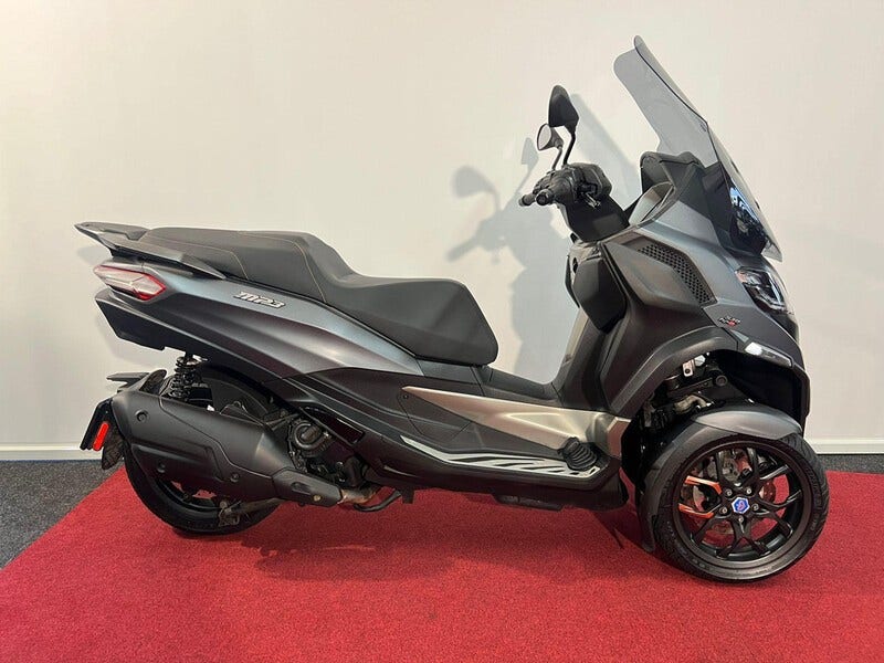 Piaggio MP3