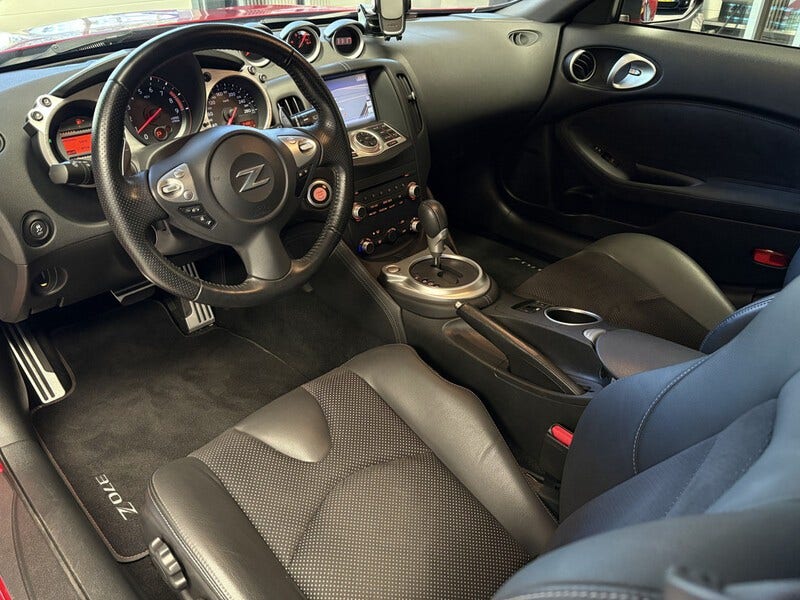 Nissan 370Z (3)
