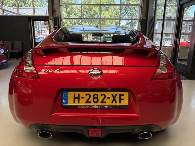 Nissan 370Z (10)