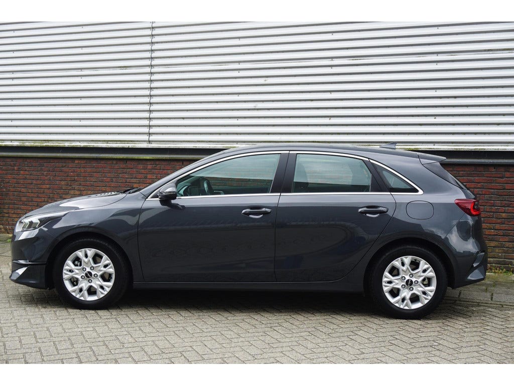 Kia Ceed (2)