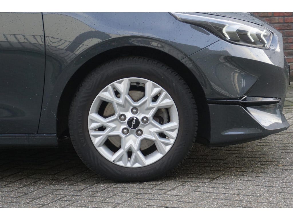 Kia Ceed (14)