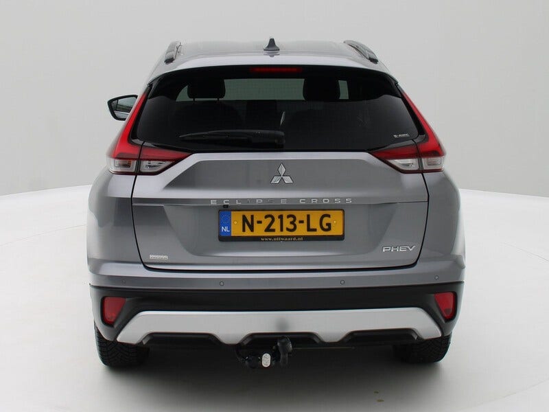 Mitsubishi Eclipse Cross (4)