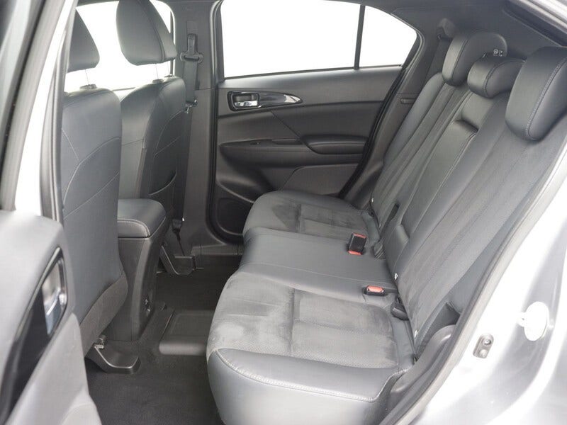 Mitsubishi Eclipse Cross (13)