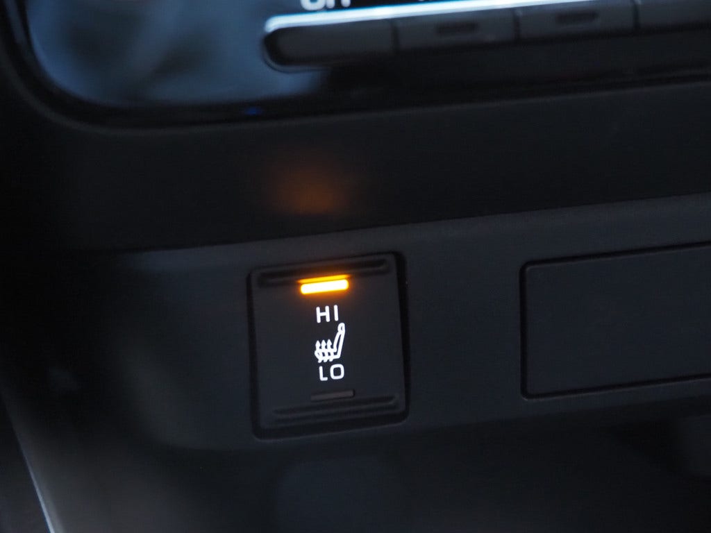 Mazda 2 Hybrid (18)