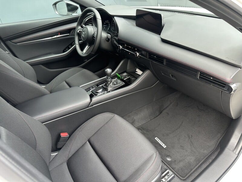 Mazda 3 (11)