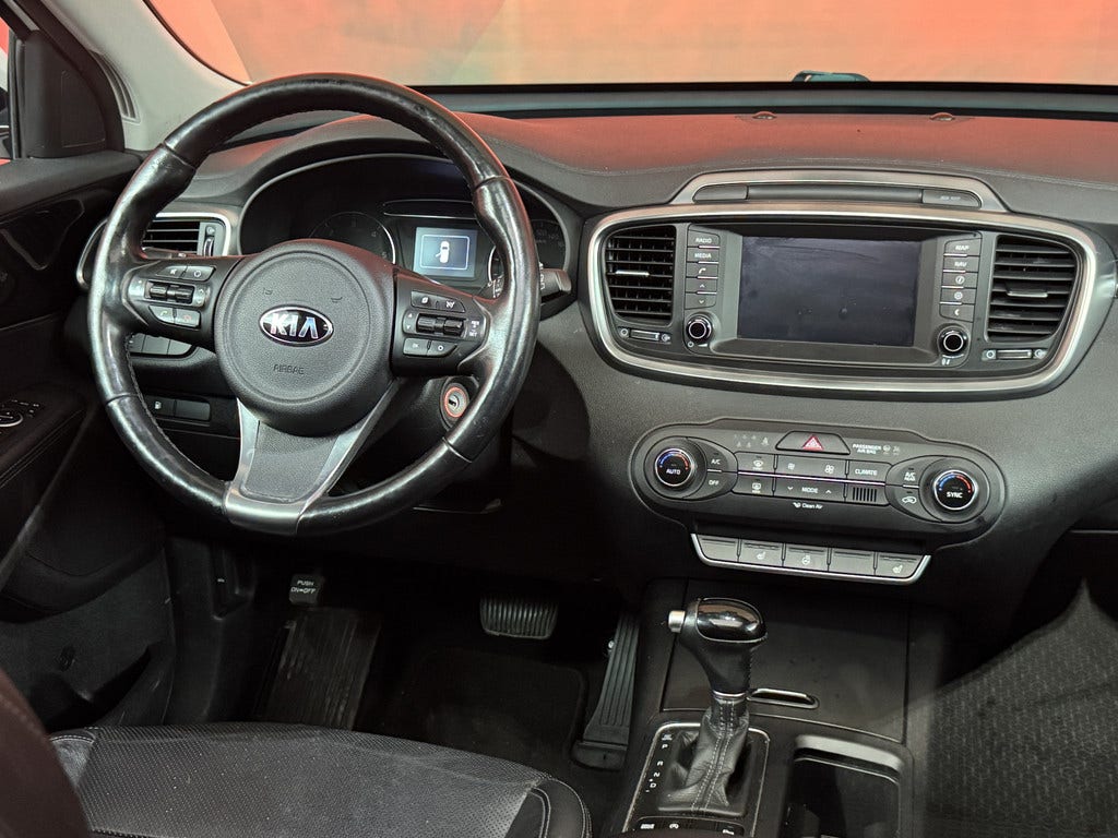 Kia Sorento (3)