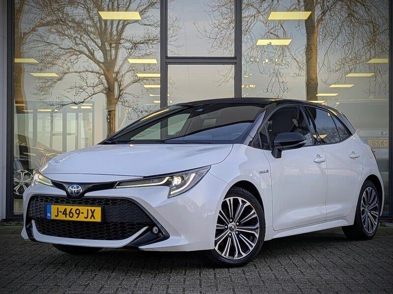 Toyota Corolla (2)