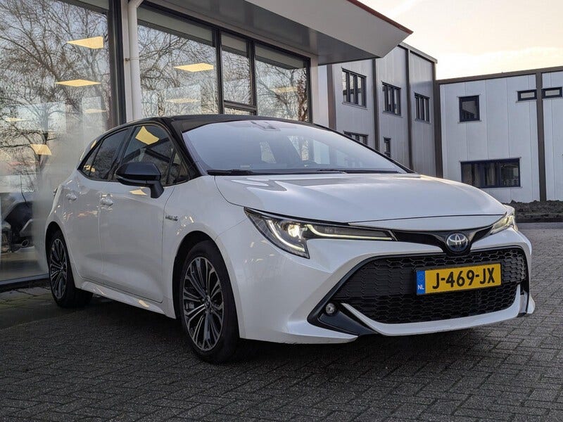 Toyota Corolla (6)
