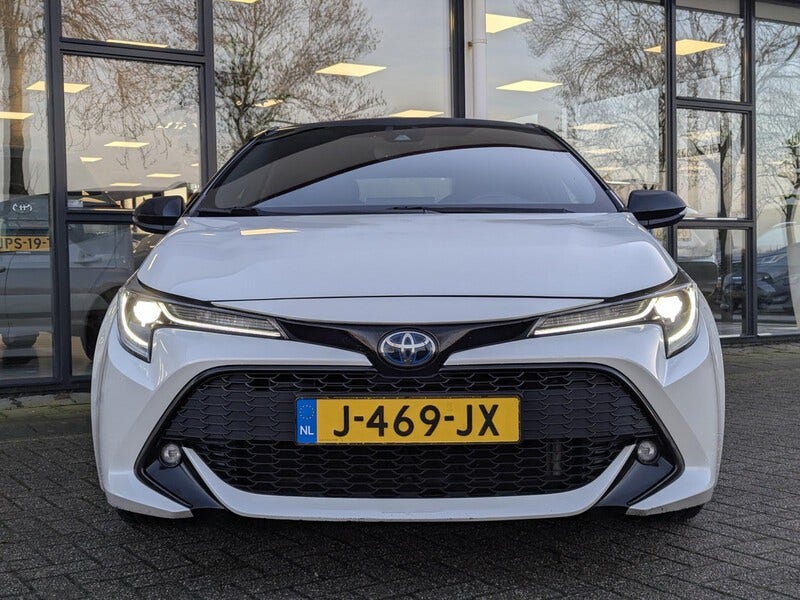 Toyota Corolla (7)