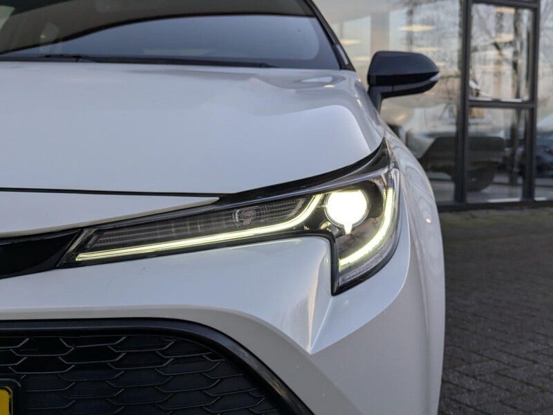 Toyota Corolla (8)