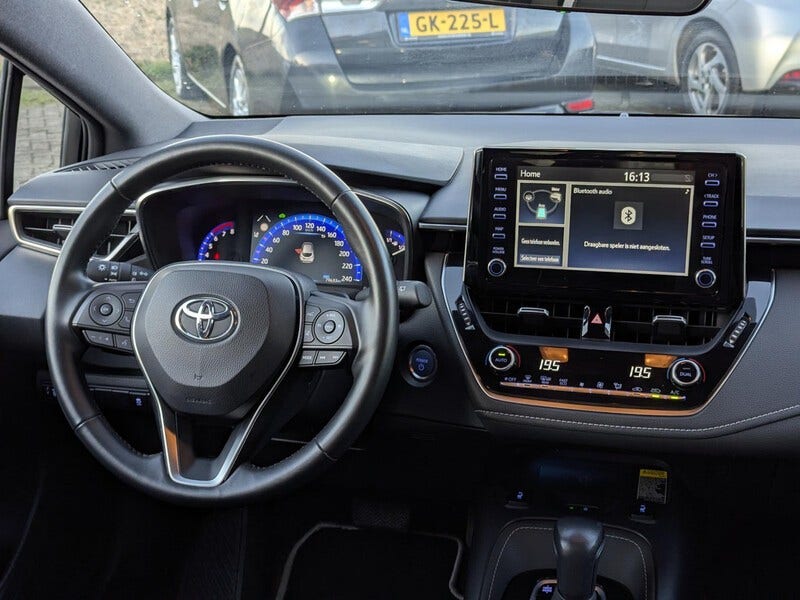 Toyota Corolla (23)