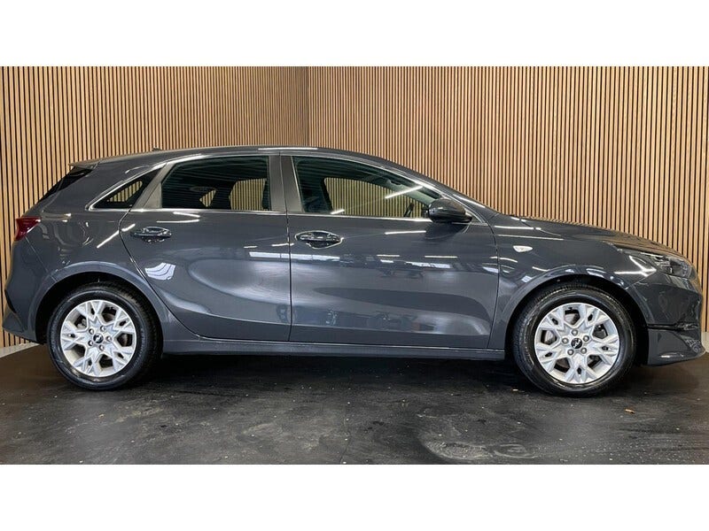 Kia Ceed (19)