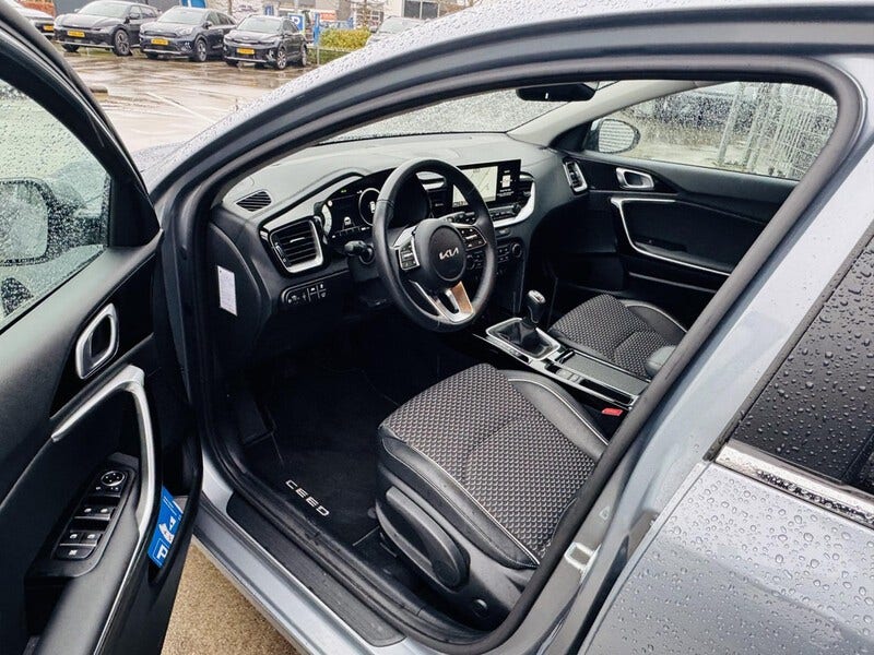 Kia Ceed Sportswagon (3)
