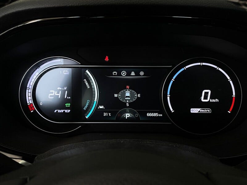 Kia e-Niro (13)