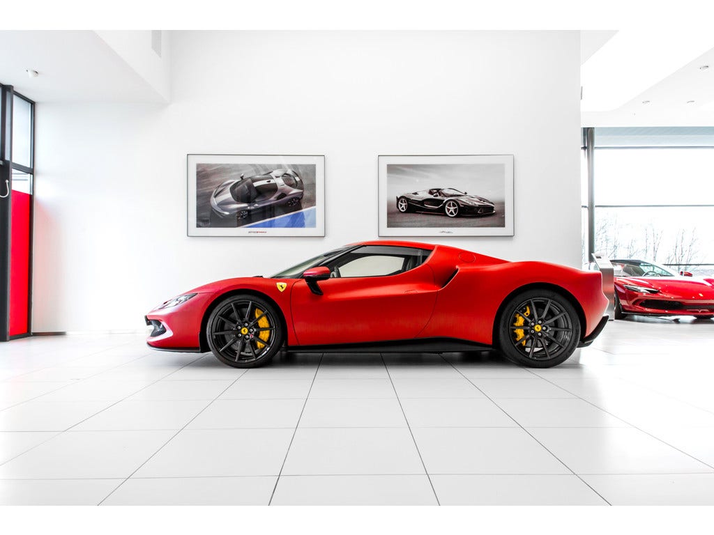 Ferrari 296