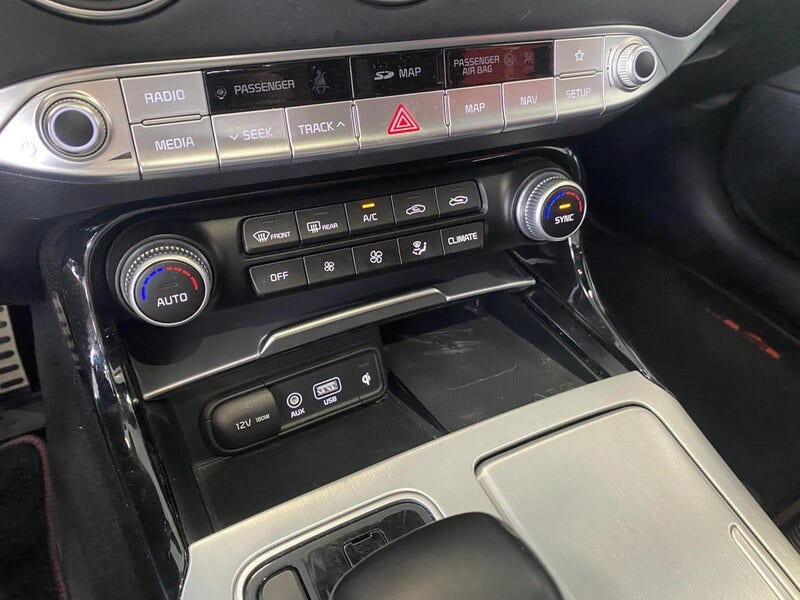 Kia Stinger (13)