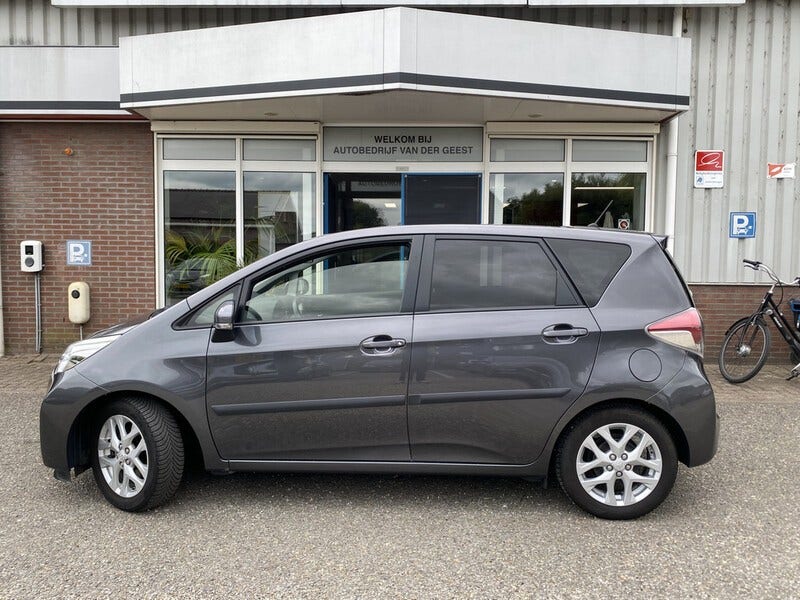 Toyota Verso S