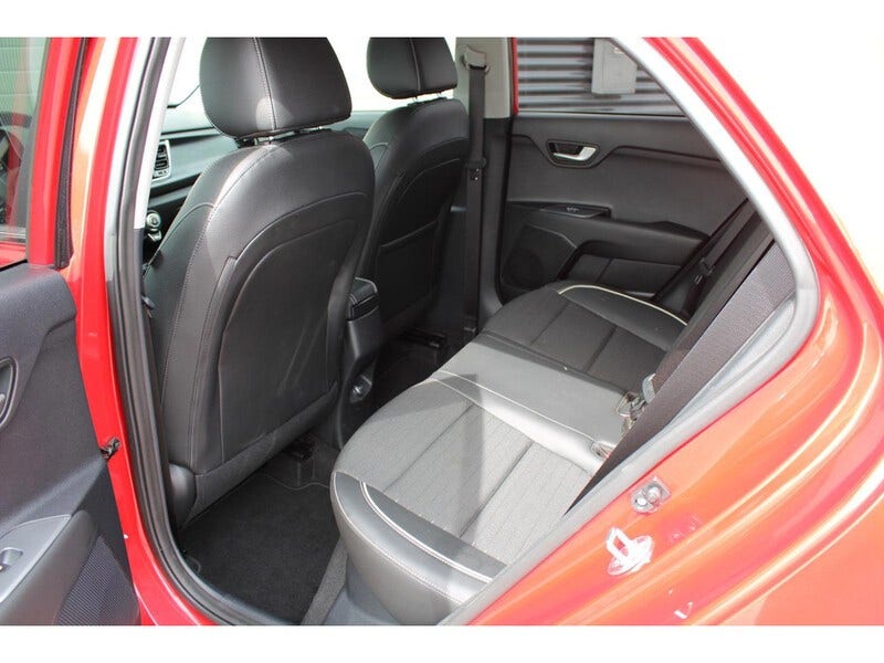 Kia Rio (18)