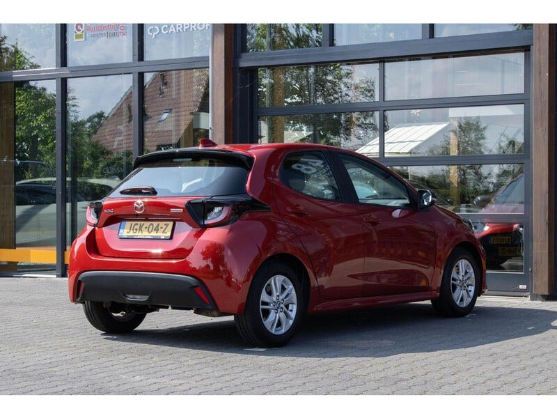 Mazda 2 Hybrid (7)