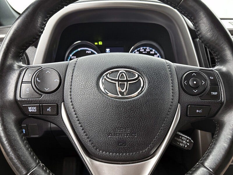Toyota RAV4 (18)