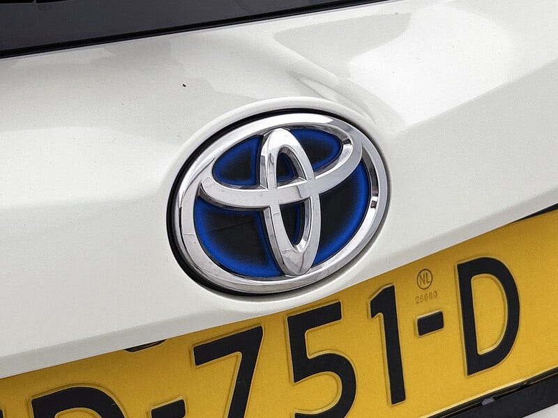 Toyota RAV4 (20)