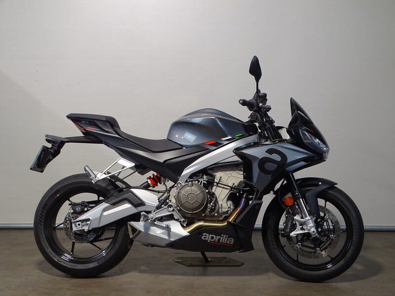 Aprilia Tuono 660