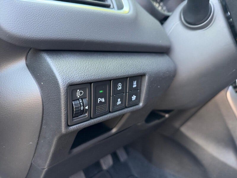 Suzuki Cross (10)