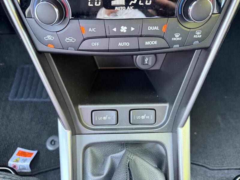 Suzuki Cross (23)