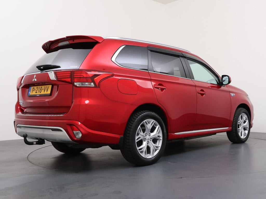 Mitsubishi Outlander (5)