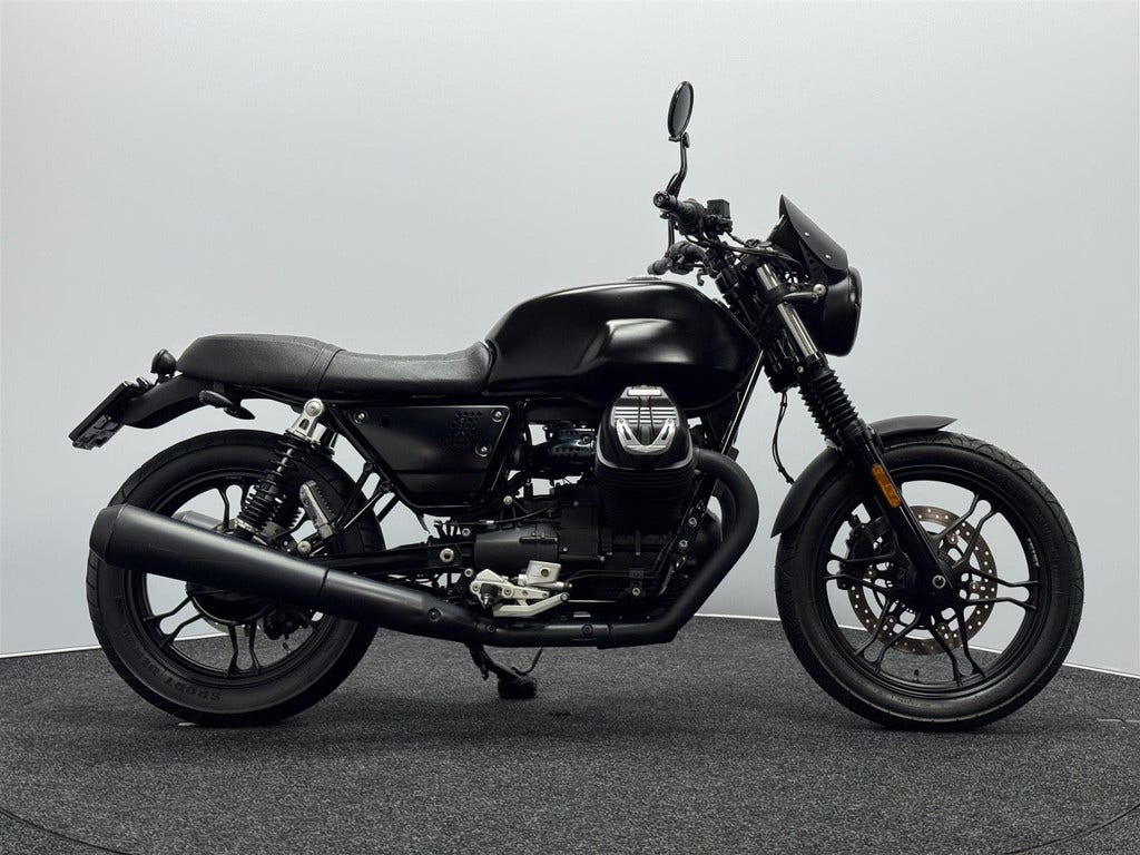 Moto Guzzi V7