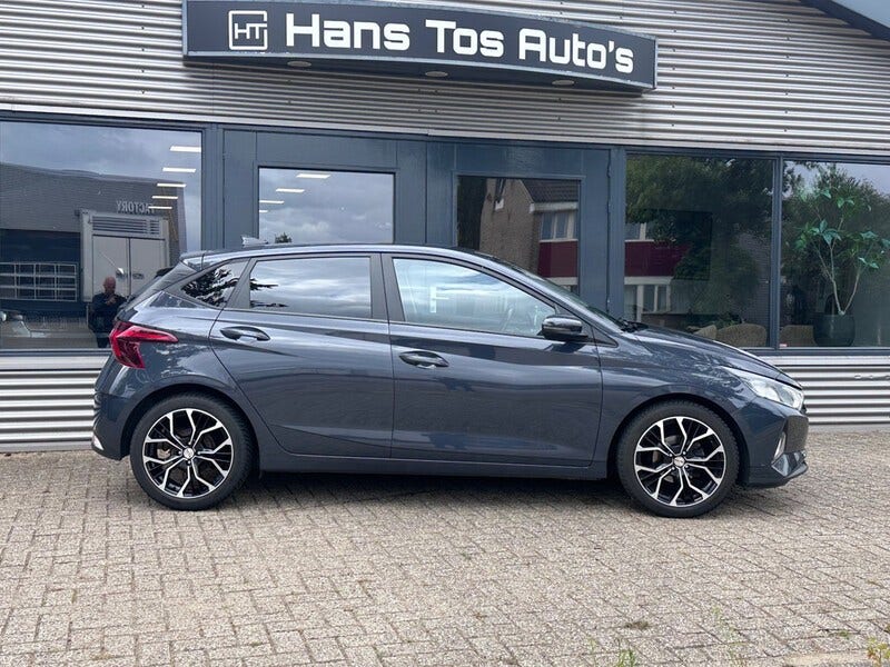 Hyundai i20 (12)