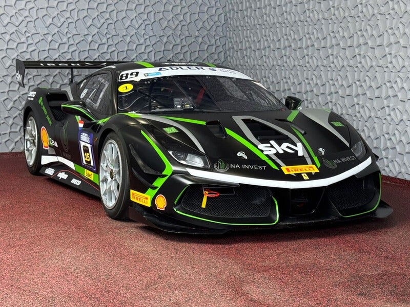 Ferrari 488