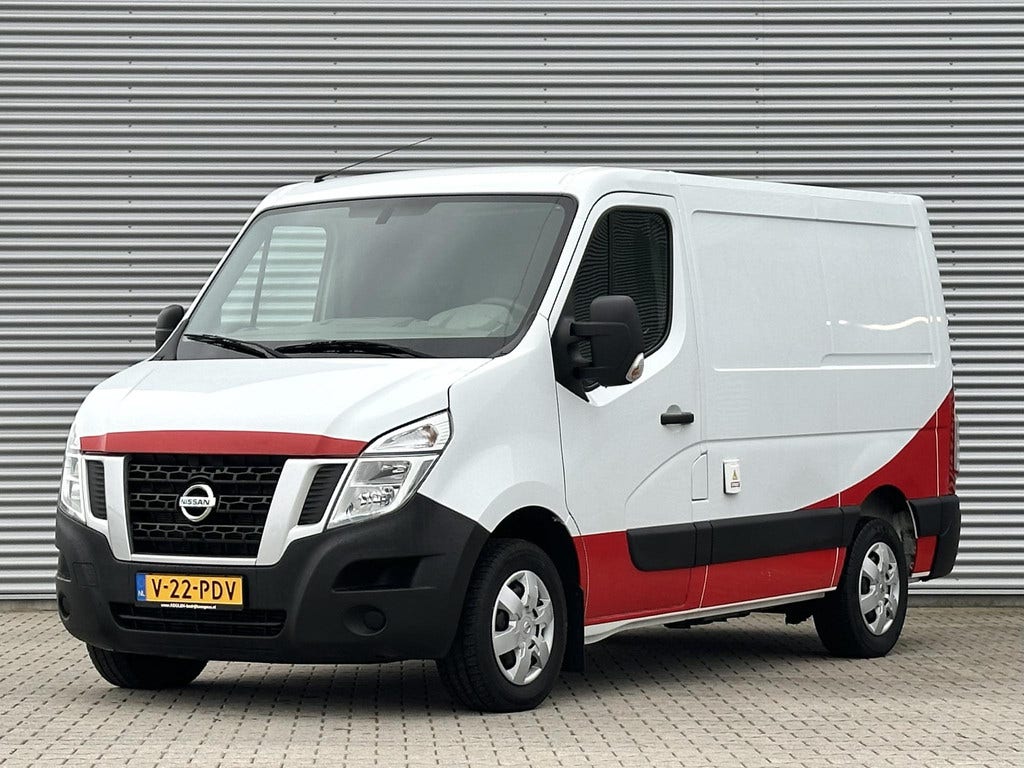Nissan NV400