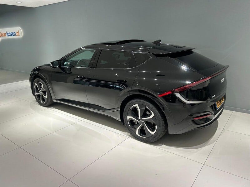 Kia EV6 (2)