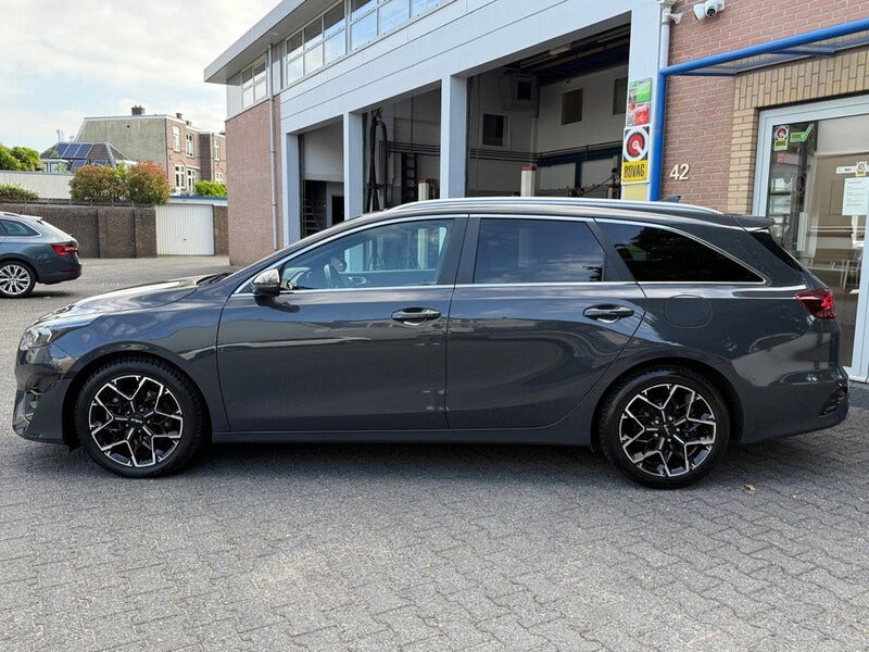 Kia Ceed Sportswagon (5)
