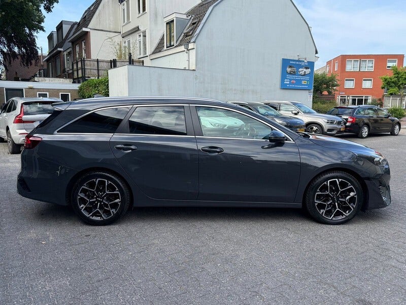 Kia Ceed Sportswagon (12)