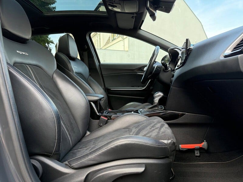 Kia Ceed Sportswagon (16)
