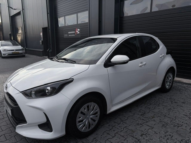 Toyota Yaris (4)