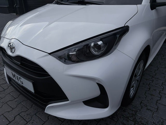 Toyota Yaris (5)