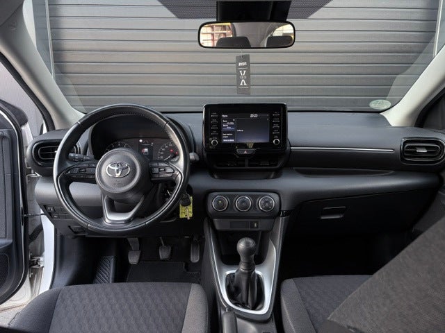 Toyota Yaris (8)