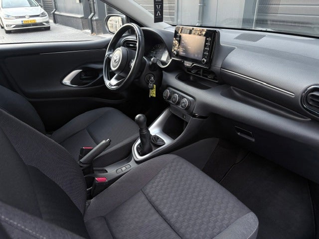 Toyota Yaris (11)