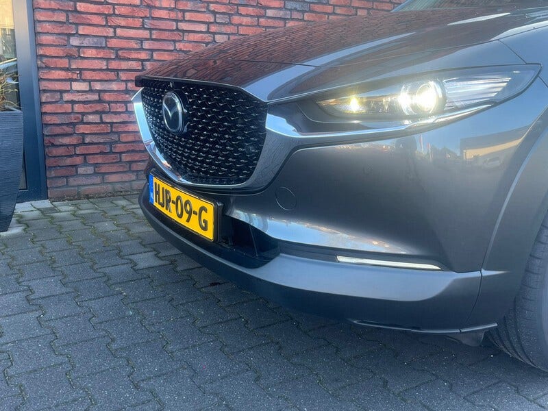 Mazda CX-30 (9)