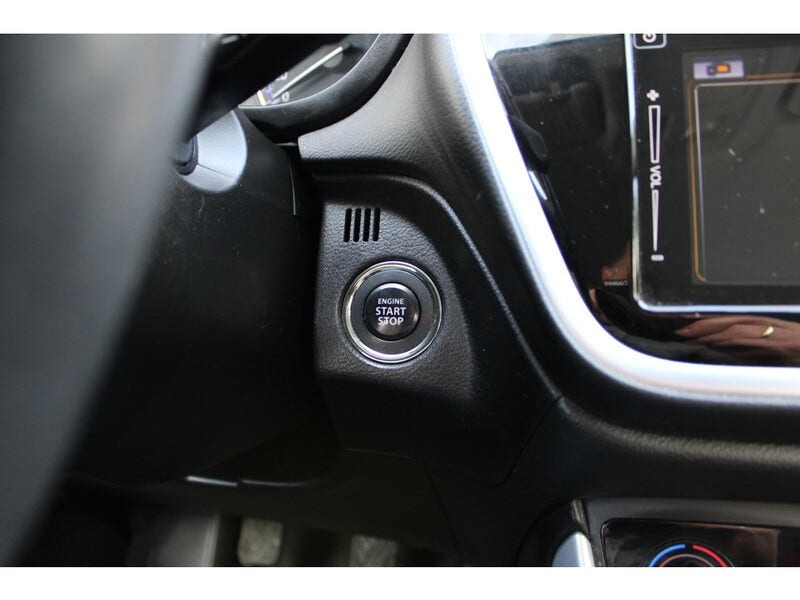 Suzuki Cross (23)