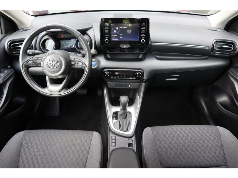 Toyota Yaris (4)