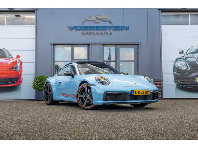 Porsche 911