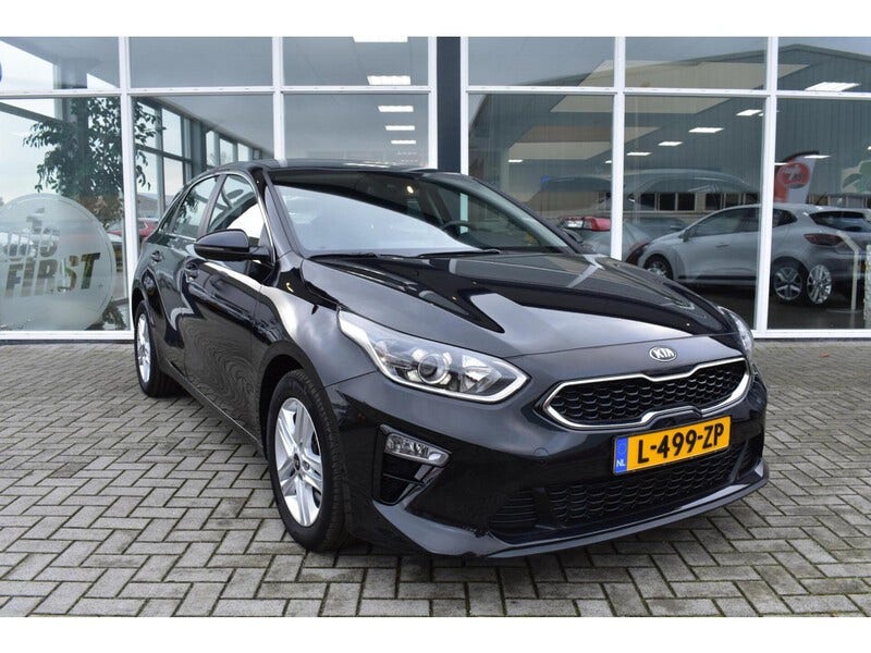 Kia Ceed (2)