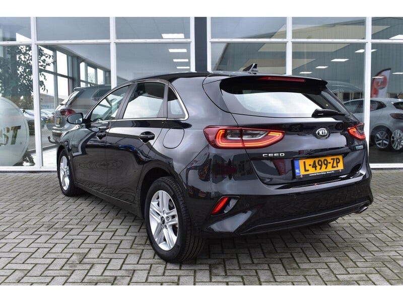 Kia Ceed (4)