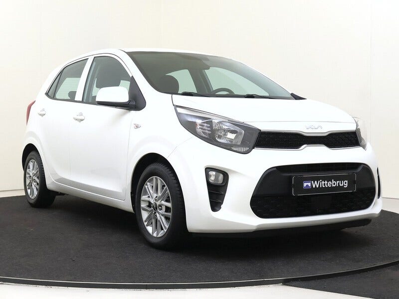 Kia Picanto (2)