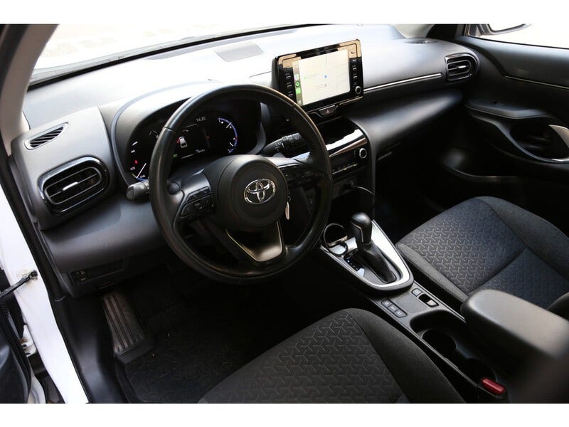 Toyota Yaris Cross (6)